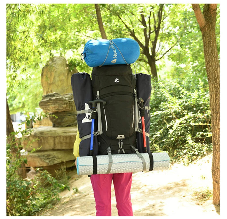 Men's 60L Large Hiking Mountaineering Backpack Climbing Hiking Backpack Camping Backpack Sport Outdoor Rucksack Bag XA108Y