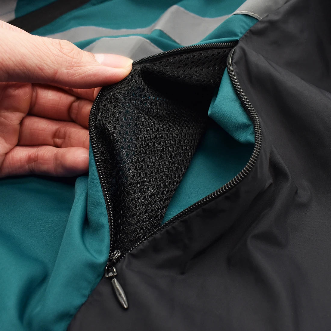 WOSAWE Windproof Cycling Jacket MTB Bike Jersey Outdoor Sport Cycling Windbreaker Rainproof Reflective Bike Clothing Navy Blue