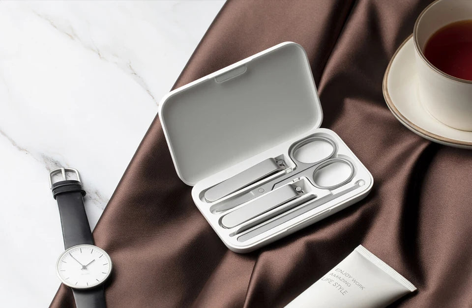 New Original Xiaomi Mijia Manicure Nail Clippers Pedicure Set Portable Travel Hygiene Kit Stainless Steel Nail Cutter Tool Set