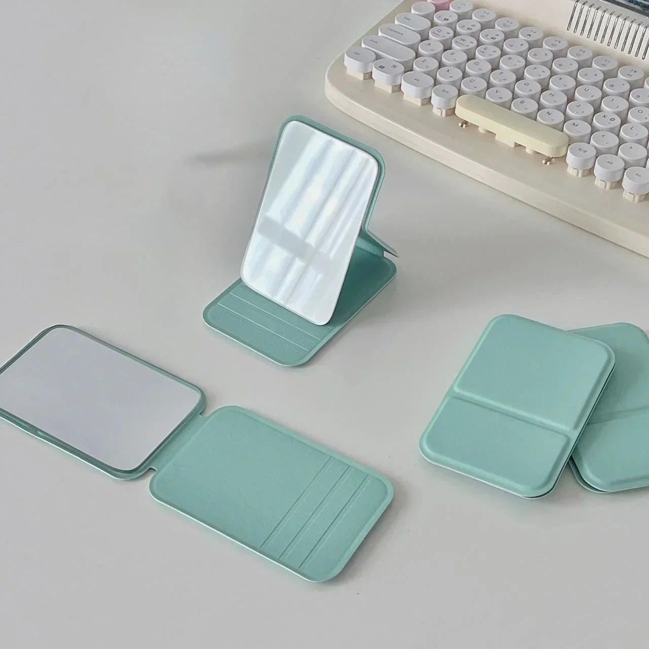 Desktop makeup mirror PU leather simple portable handheld makeup mirror foldable student compact cute pocket mirror
