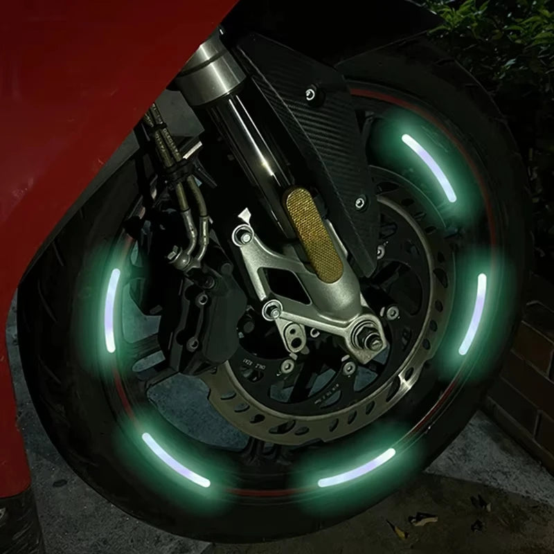 10/20/40PCS Reflective Stickers Car Wheels Tire Stickers Decoration for Night Driving Car Accessories