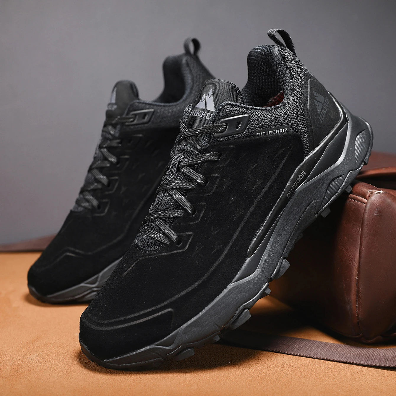 HIKEUP Latest Men's Hiking Shoes Wear-resistant Non-slip Outdoor Sneaker Rock Climbing Trekking Hunting Men Sports Suede Leather
