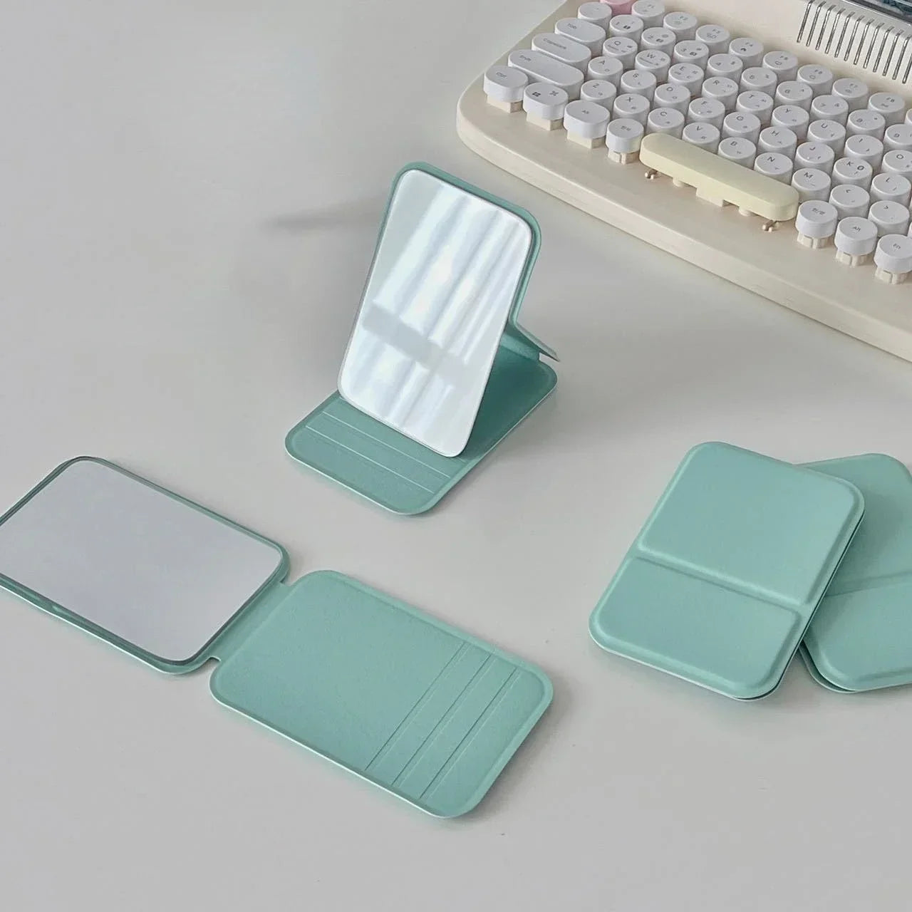 Desktop makeup mirror PU leather simple portable handheld makeup mirror foldable student compact cute pocket mirror