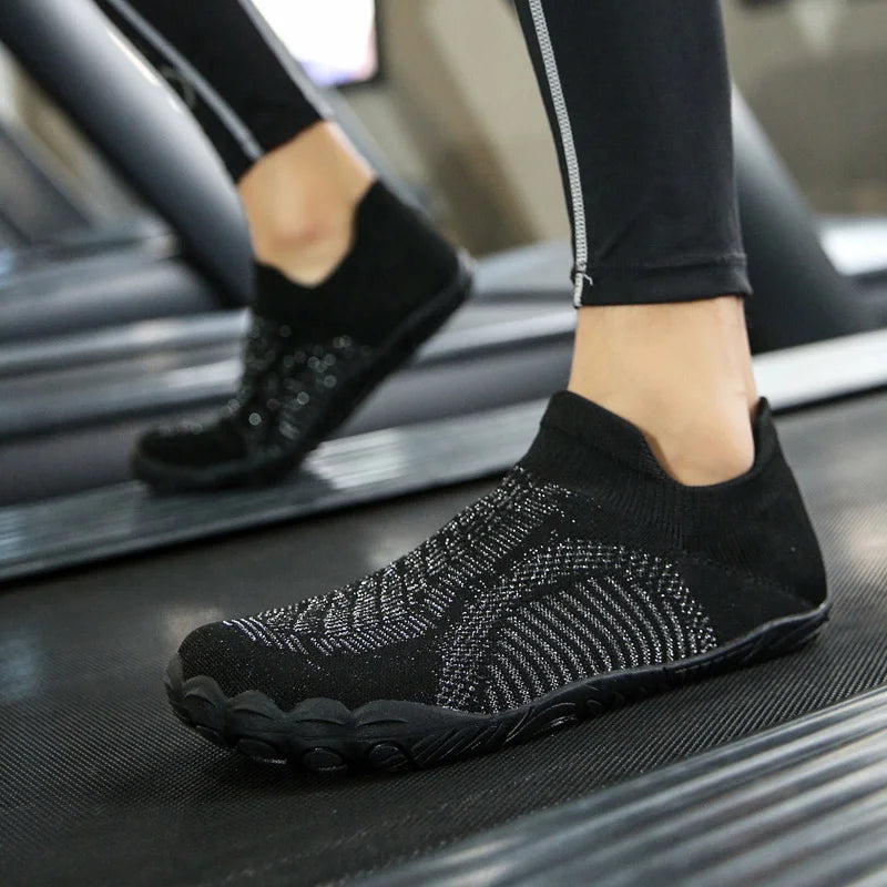 Water Shoes for Men Barefoot Quick-Dry Aqua Sock Outdoor Athletic Sport Shoes for Kayaking Boating Hiking Surfing Walking