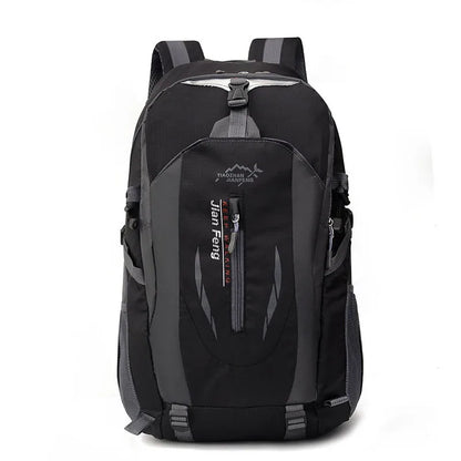 Outdoor Backpack Men's Large Capacity Travel Lightweight Casual Hiking Backpack Sports Waterproof Travel Mountaineering Bag