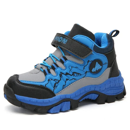 New Classic Snow Boot Boy Wear Resisting Outdoor Sports Hiking Shoes Climbing Shoes Anti Skid Claw Footwear Children Sneakers