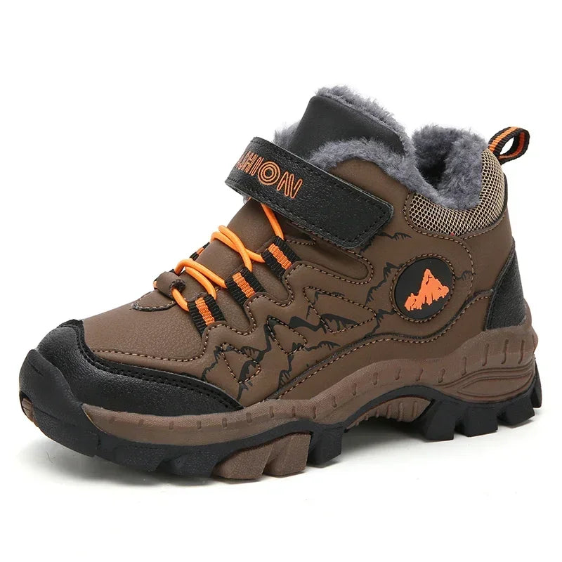 New Classic Snow Boot Boy Wear Resisting Outdoor Sports Hiking Shoes Climbing Shoes Anti Skid Claw Footwear Children Sneakers