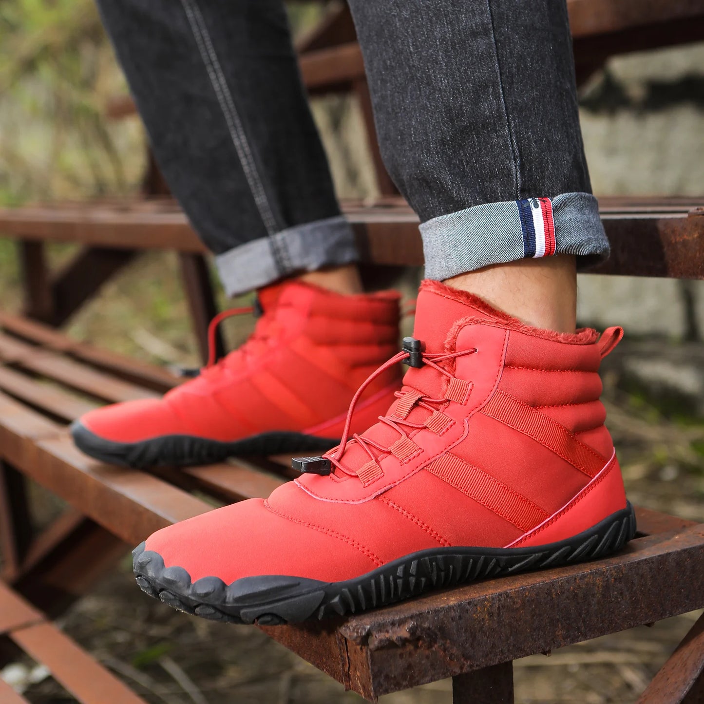 Men Winter Outdoor Velvet Warm Snow Boots Hiking Shoes Waterproof Ski Shoes High-Top Large Size Cotton Boots Thick Cotton Shoes