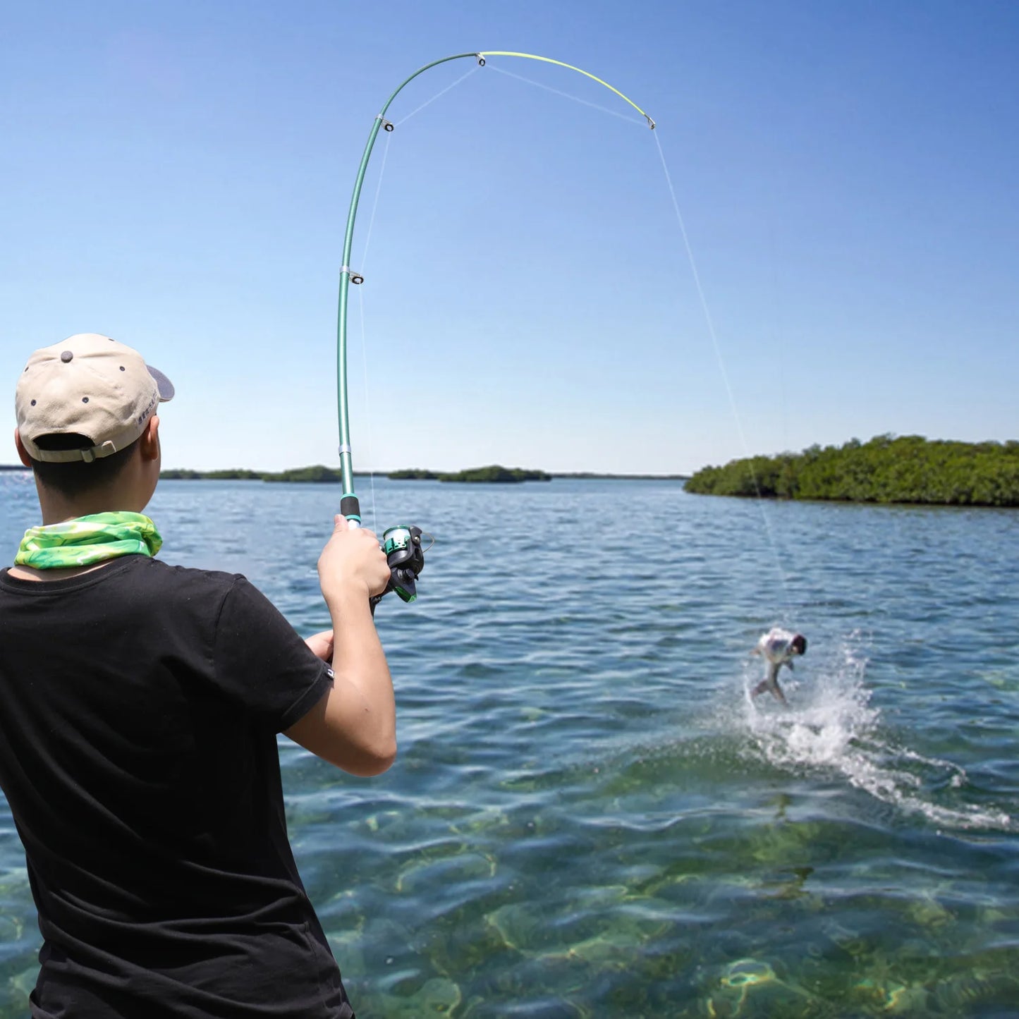 Sougayilang 1.8M Spinning Fishing Rod M Power Children Fishing Rod Telescopic Rock Fishing Rod Carp Feeder Rod Surf Beginner Rod